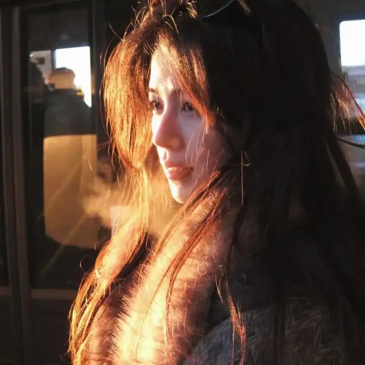 生命宛如幽暗长河